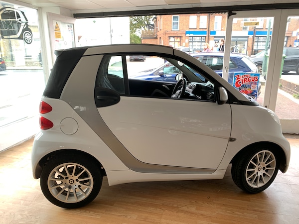 Used smart fortwo 2010 for sale - 76205854: Photo 2