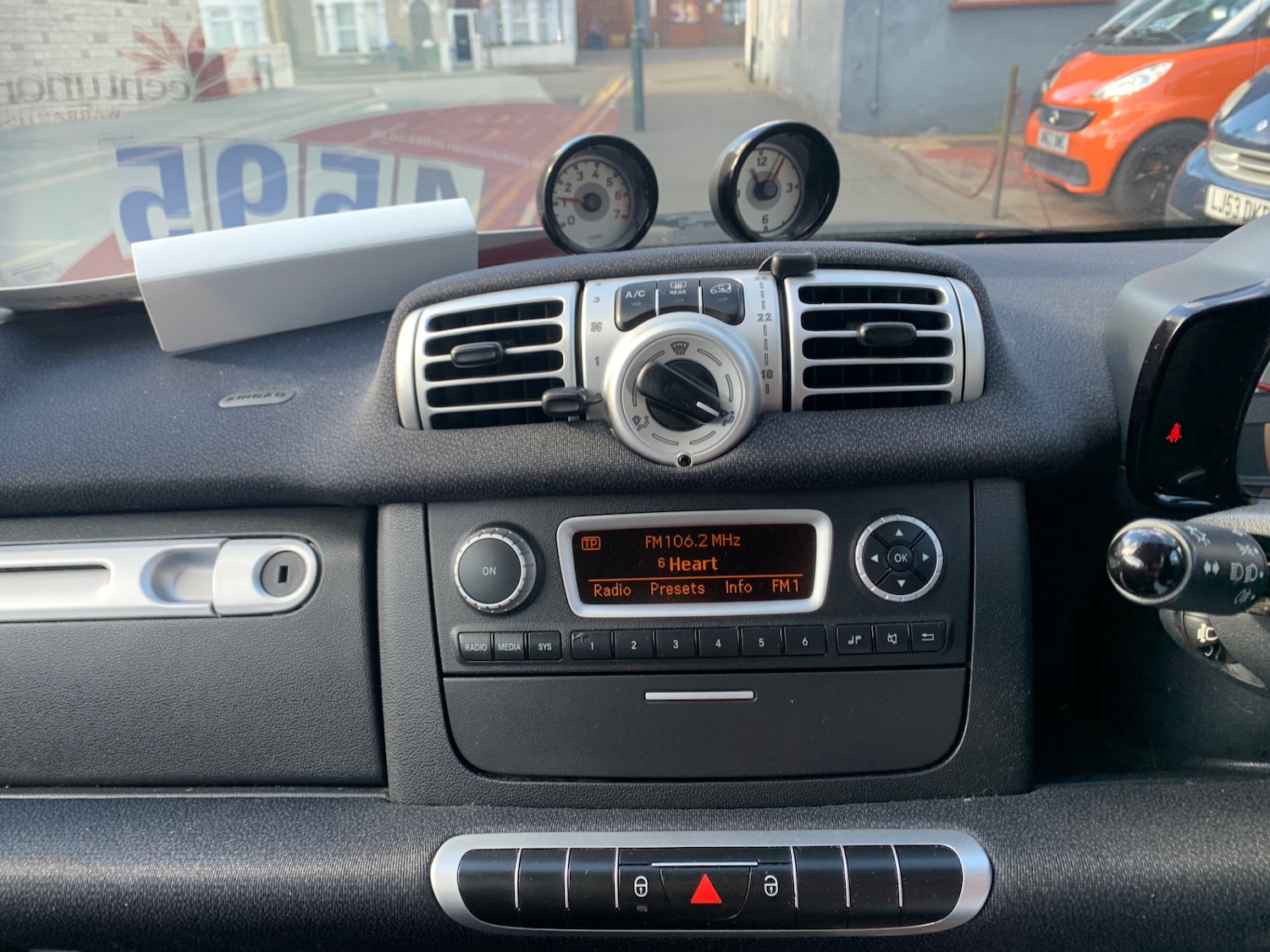 Used smart fortwo 2011 for sale - 76364968: Photo 12