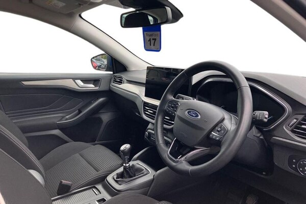 Used Ford Focus 2024 for sale - 76234686: Photo 9