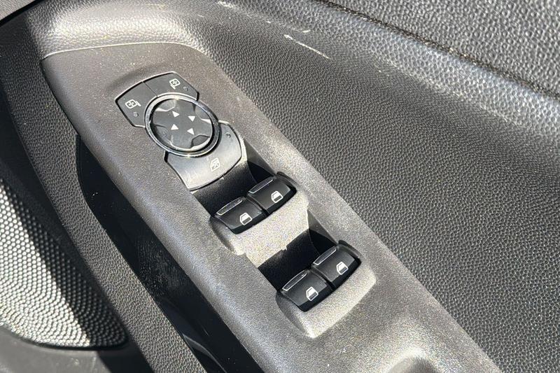 Used Ford Ecosport 2023 for sale - 77570680: Photo 16