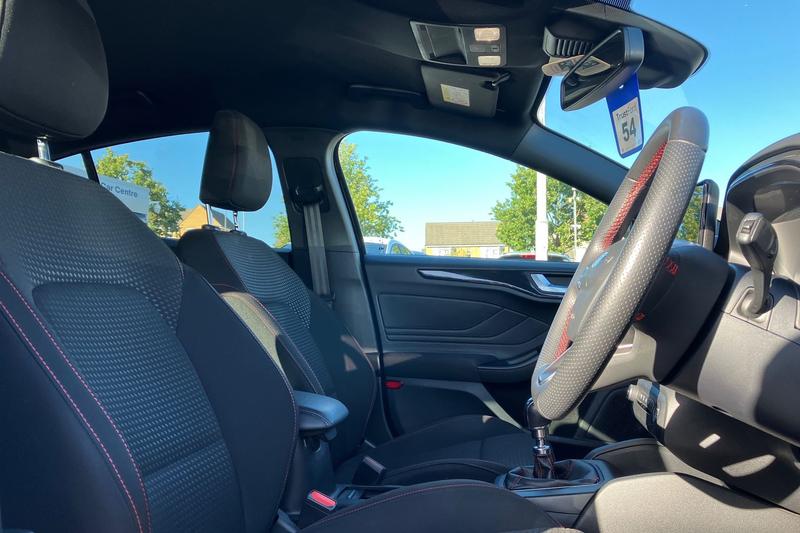 Used Ford Focus 2022 for sale - 76190531: Photo 17