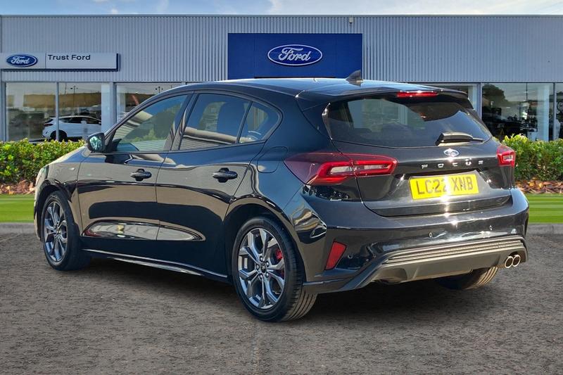 Used Ford Focus 2022 for sale - 76190531: Photo 2