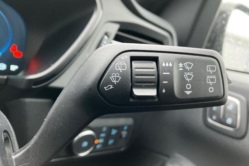 Used Ford Kuga 2025 for sale - 76984863: Photo 15