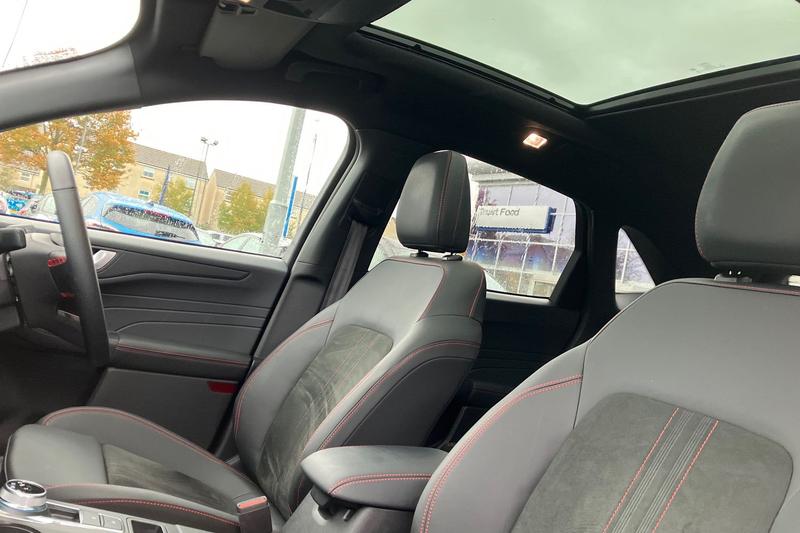 Used Ford Kuga 2025 for sale - 76984863: Photo 19