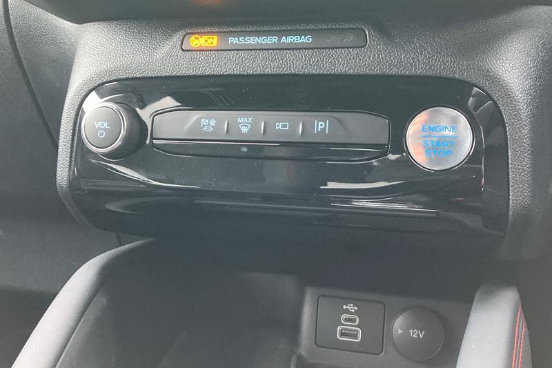 Used Ford Kuga 2025 for sale - 76984863: Photo 25