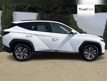 Used Hyundai TUCSON 2023 for sale - 79417345: Photo