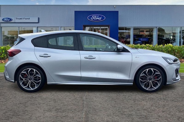 Used Ford Focus 2024 for sale - 76322247: Photo 3