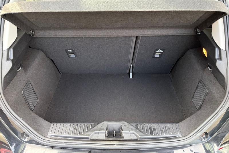 Used Ford Fiesta 2023 for sale - 78028664: Photo 21