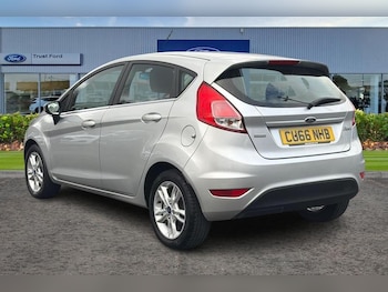 Used Ford Fiesta 2016 for sale - 77505701: Photo