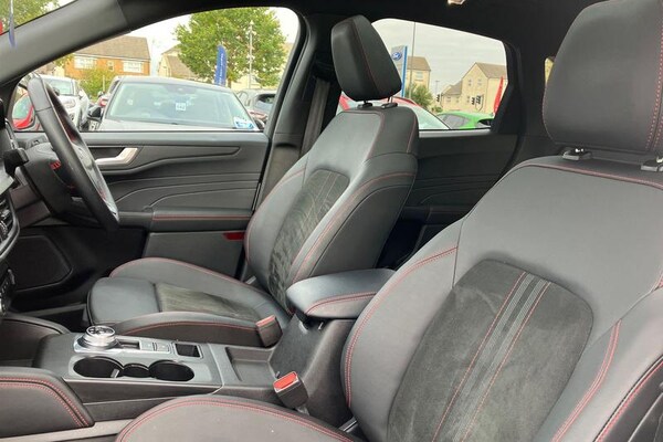 Used Ford Kuga 2024 for sale - 76302786: Photo 19