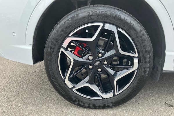Used Ford Kuga 2024 for sale - 76302786: Photo 8