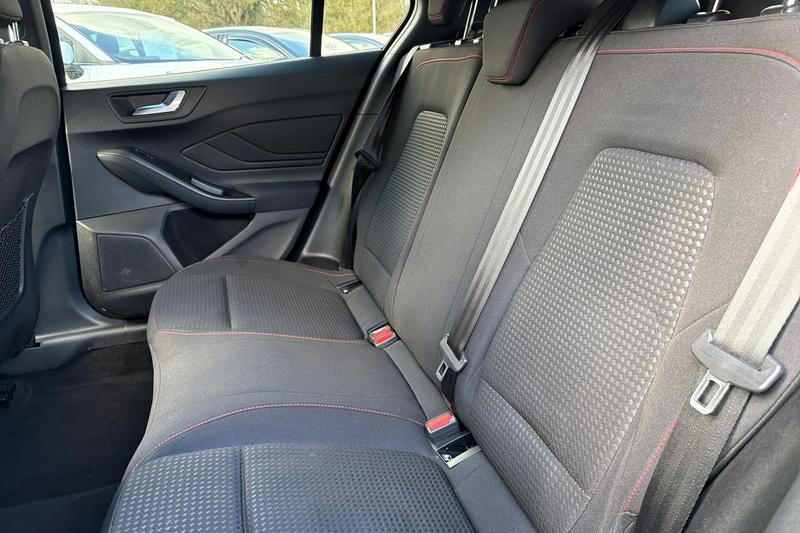 Used Ford Focus 2022 for sale - 78011215: Photo 20