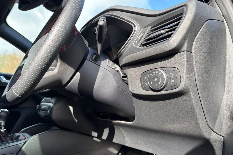 Used Ford Focus 2022 for sale - 78011215: Photo 23