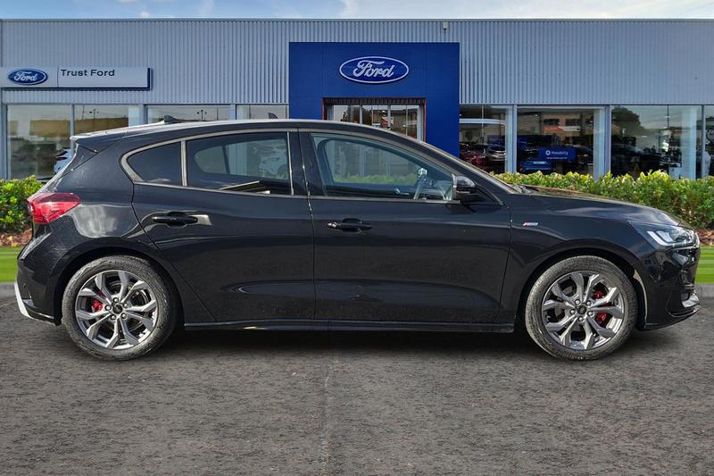 Used Ford Focus 2022 for sale - 78011215: Photo 3