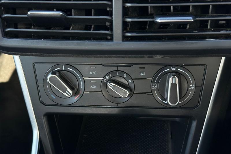 Used Volkswagen Polo 2023 for sale - 76882479: Photo 39