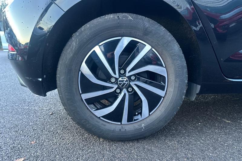 Used Volkswagen Polo 2023 for sale - 76882479: Photo 8