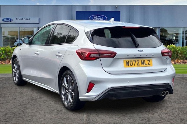 Used Ford Focus 2023 for sale - 76327756: Photo 2