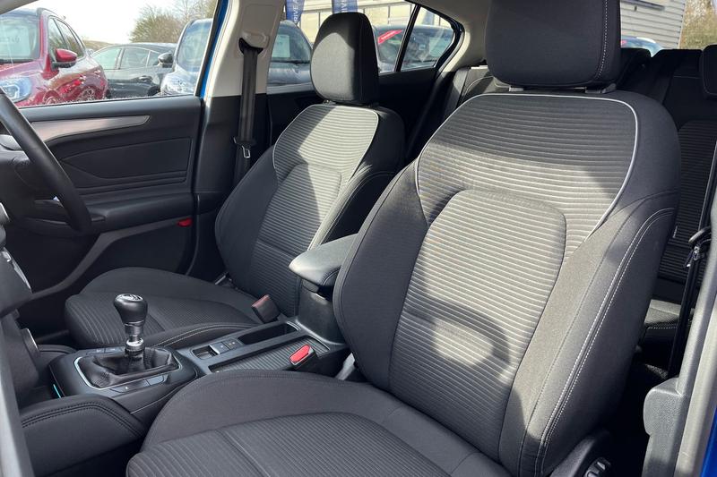 Used Ford Focus 2020 for sale - 77641393: Photo 19