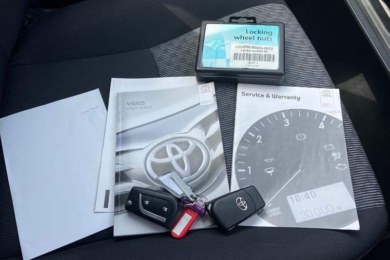Used Toyota Yaris 2015 for sale - 76114605: Photo 22