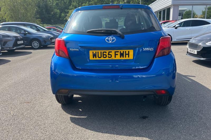 Used Toyota Yaris 2015 for sale - 76114605: Photo 39