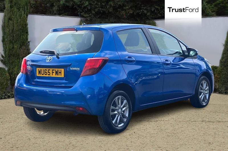Used Toyota Yaris 2015 for sale - 76114605: Photo 4