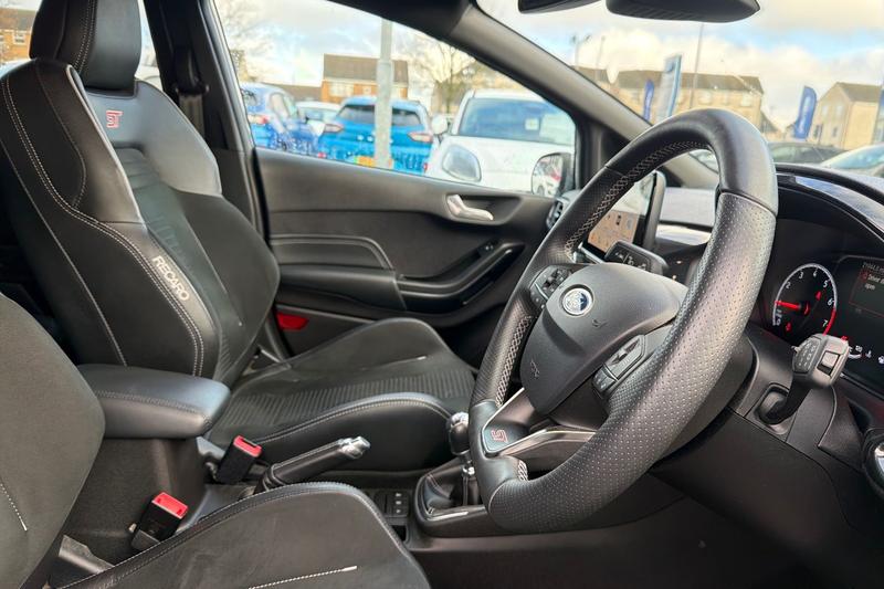 Used Ford Fiesta 2019 for sale - 77435102: Photo 17