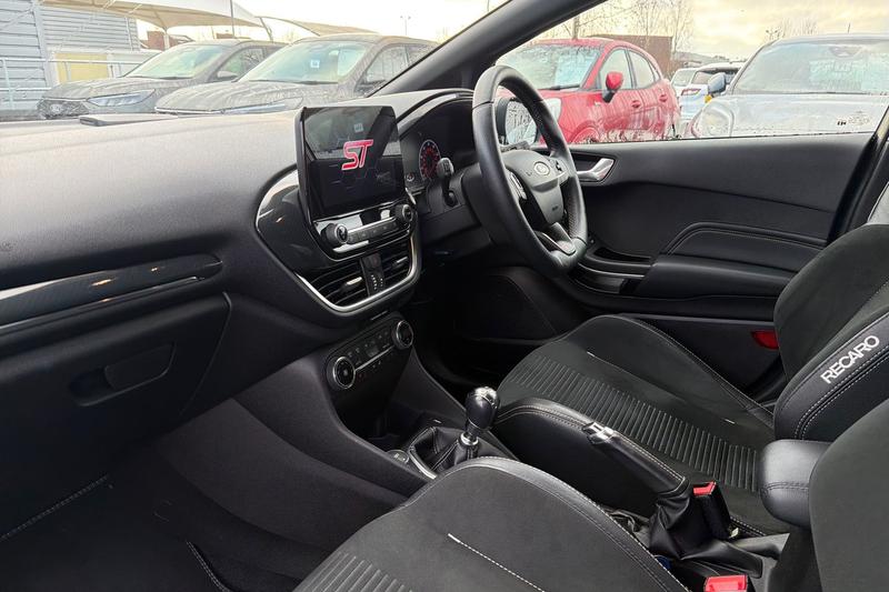 Used Ford Fiesta 2019 for sale - 77435102: Photo 18
