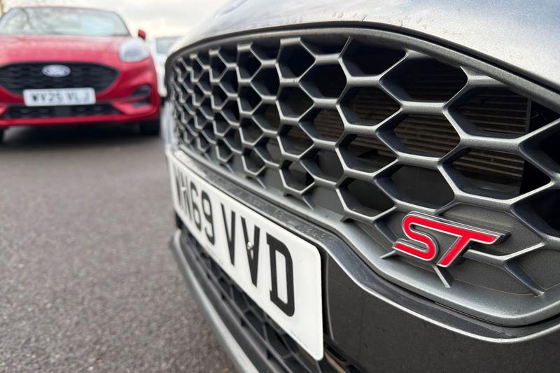 Used Ford Fiesta 2019 for sale - 77435102: Photo 29