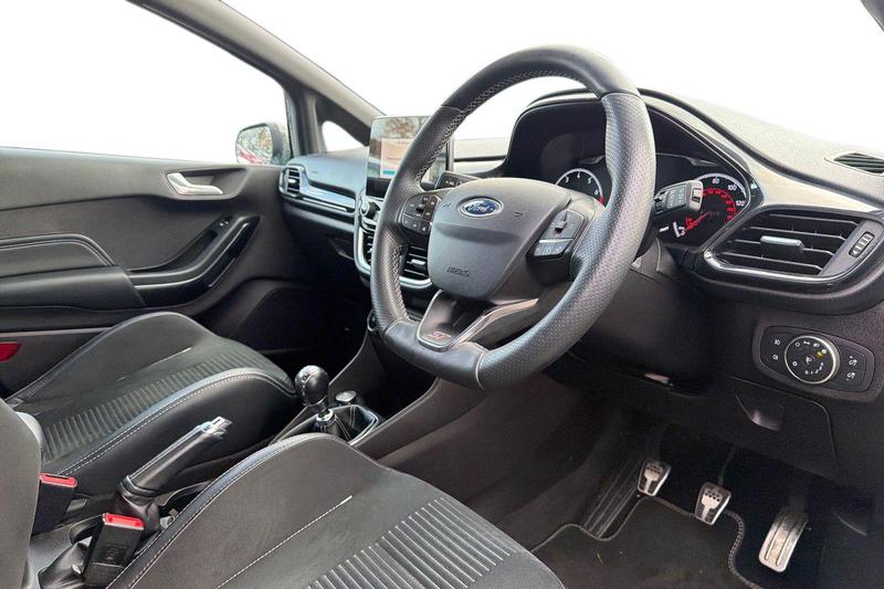 Used Ford Fiesta 2019 for sale - 77435102: Photo 9