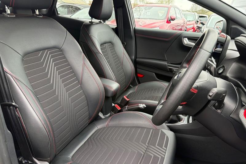 Used Ford Puma 2023 for sale - 78095232: Photo 17