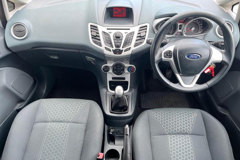 Used Ford Fiesta 2011 for sale - 76508221: Photo 10