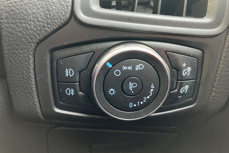 Used Ford Focus 2016 for sale - 76722976: Photo 23