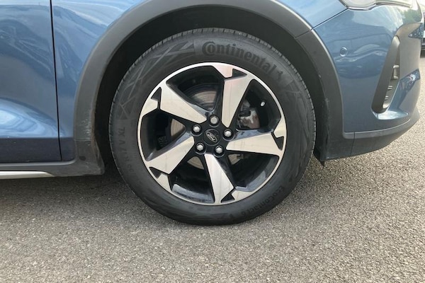 Used Ford Focus 2022 for sale - 76322251: Photo 8