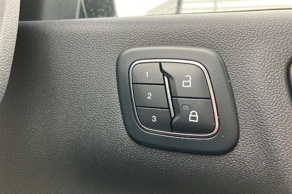 Used Ford Kuga 2025 for sale - 76255438: Photo 24