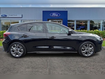 Used Ford Focus 2026 for sale - 79548759: Photo
