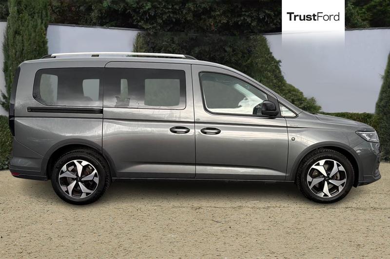 Used Ford Tourneo Connect 2023 for sale - 77819754: Photo 3