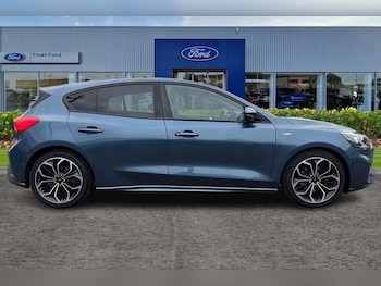 Used Ford Focus 2020 for sale - 78420300: Photo