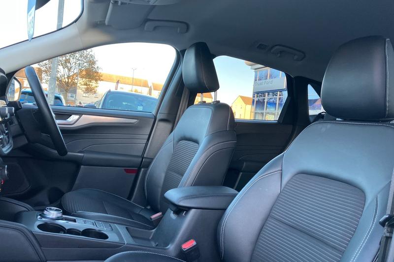 Used Ford Kuga 2022 for sale - 76722975: Photo 19