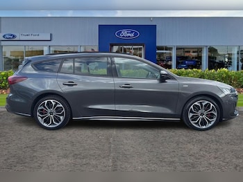 Used Ford Focus 2023 for sale - 78226581: Photo