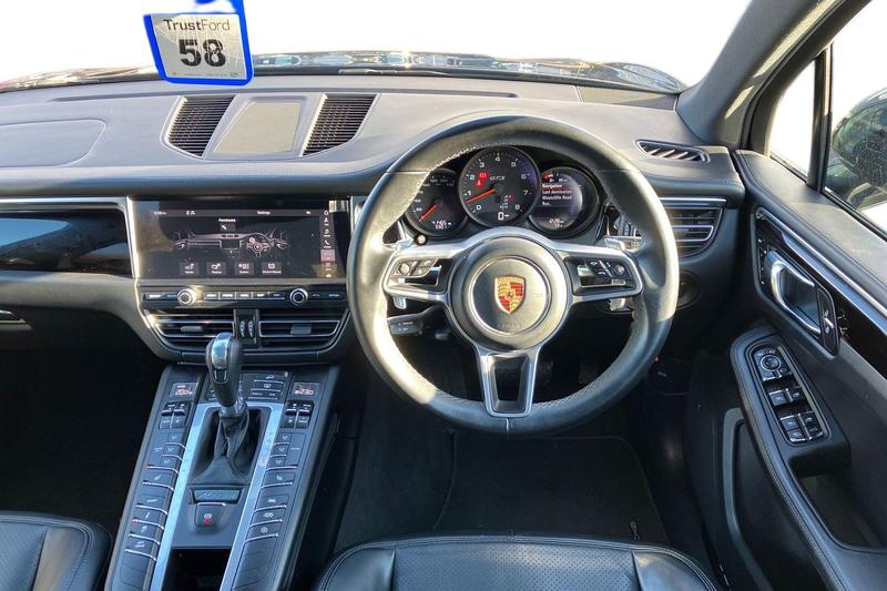 Used Porsche Macan 2020 for sale - 76703171: Photo 11