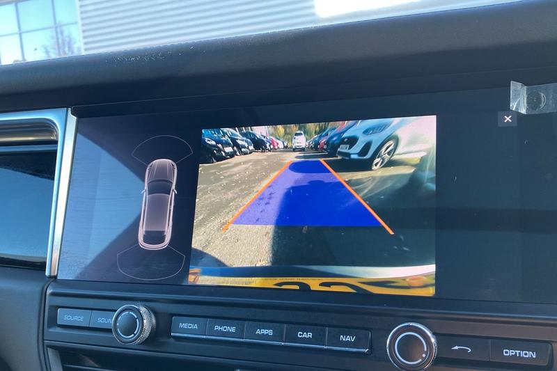 Used Porsche Macan 2020 for sale - 76703171: Photo 28