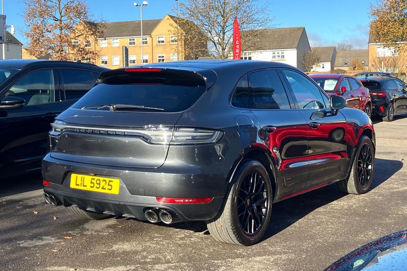 Used Porsche Macan 2020 for sale - 76703171: Photo 40