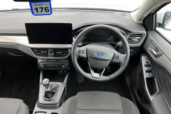 Used Ford Focus 2023 for sale - 76255382: Photo 11