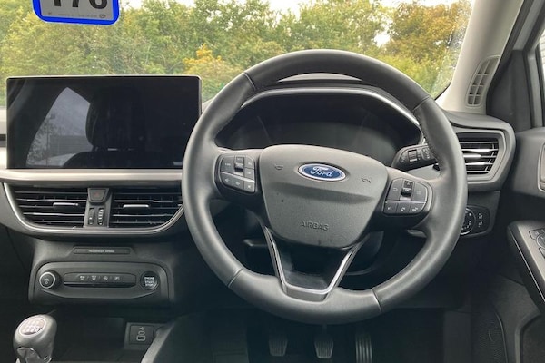 Used Ford Focus 2023 for sale - 76255382: Photo 12