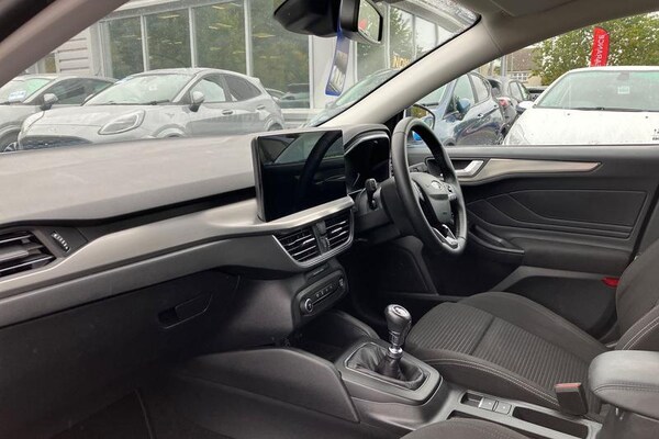 Used Ford Focus 2023 for sale - 76255382: Photo 18