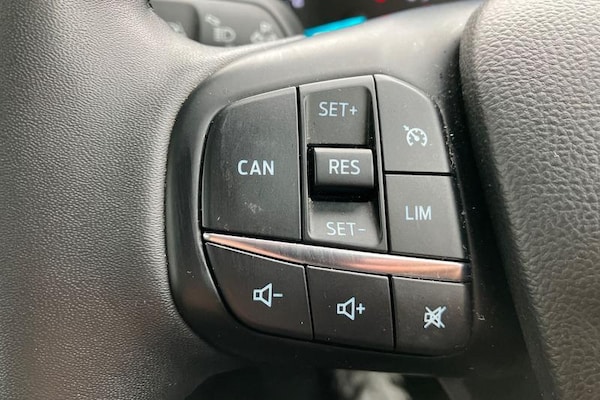 Used Ford Focus 2023 for sale - 76255382: Photo 34