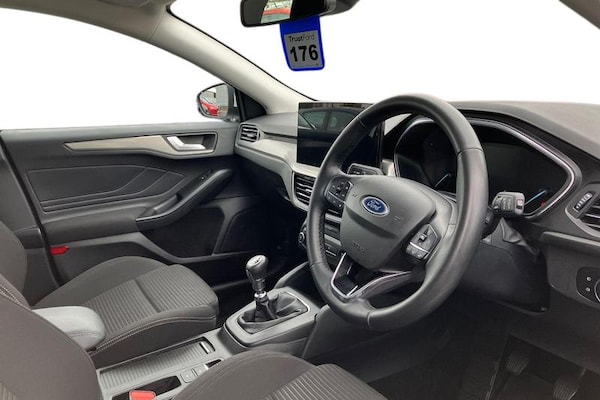 Used Ford Focus 2023 for sale - 76255382: Photo 9