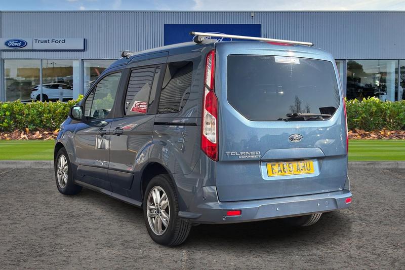 Used Ford Tourneo Connect 2019 for sale - 77951201: Photo 2