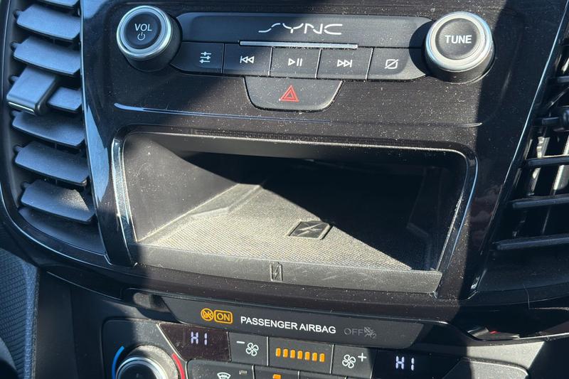 Used Ford Tourneo Connect 2019 for sale - 77951201: Photo 30