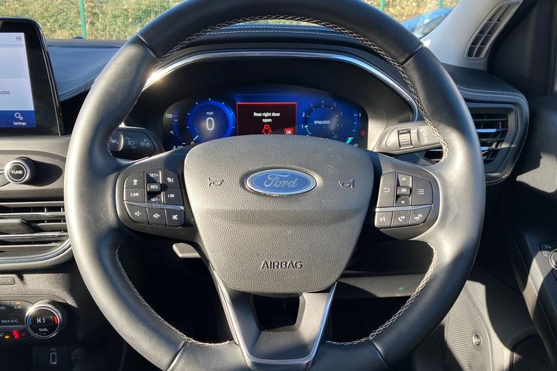 Used Ford Focus 2020 for sale - 76782155: Photo 12